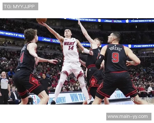 老鹰解说员透露热火工作人员确认希罗将为揭幕战做好准备 老鹰解说员透露热火工作人员确认希罗将为揭幕战做好准备